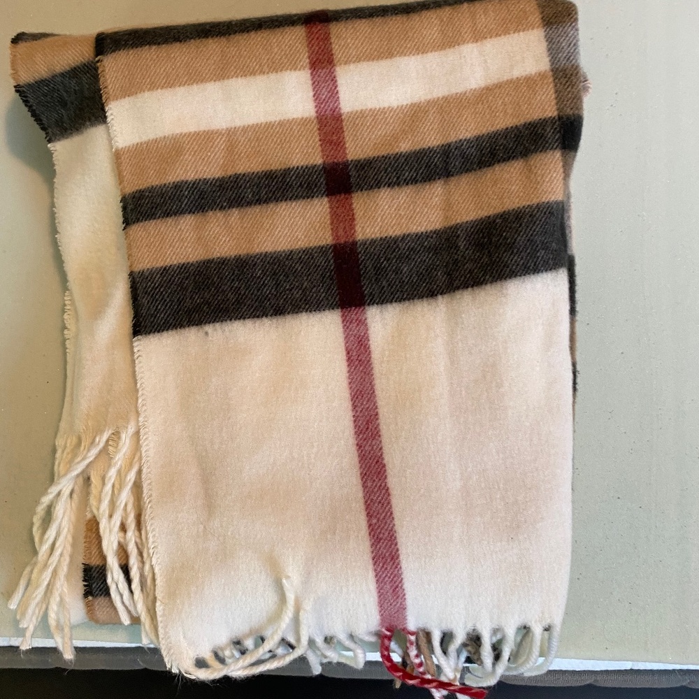 Plaid scarf